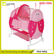 Fabricante Baby Cradle Desigh NUEVO Swing Bed Red Pick Color Portable Baby Cradle Gran Cesta de Almacenamiento Butterfly Mosquito Net